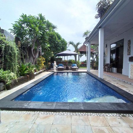 Khrisna Sunrise Homestay Tulamben Bagian luar foto