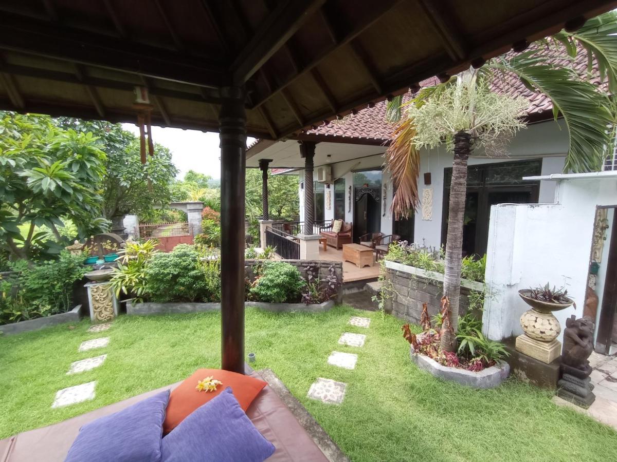 Khrisna Sunrise Homestay Tulamben Bagian luar foto
