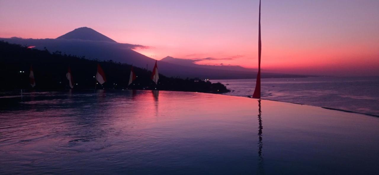 Khrisna Sunrise Homestay Tulamben Bagian luar foto