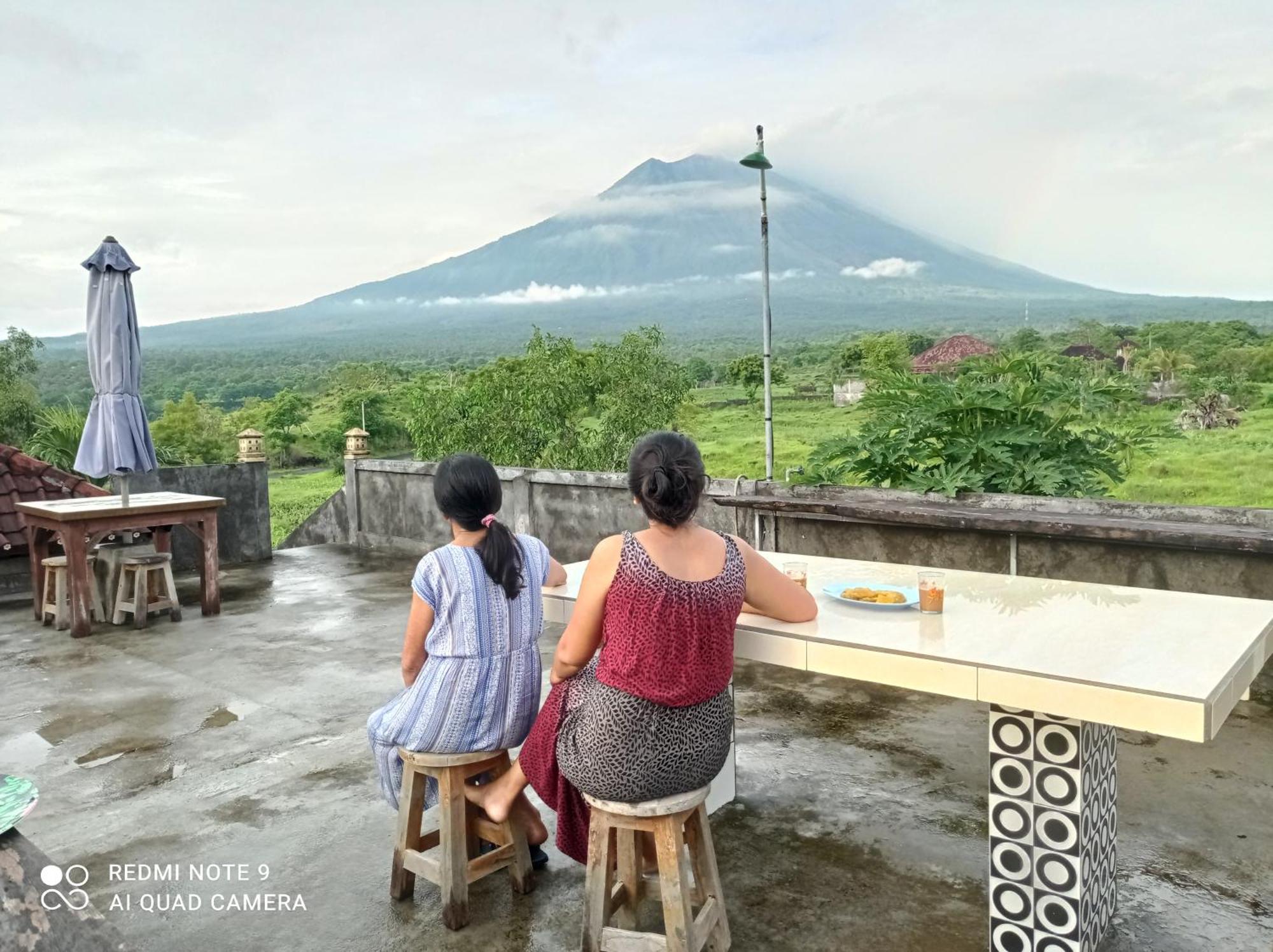 Khrisna Sunrise Homestay Tulamben Ruang foto