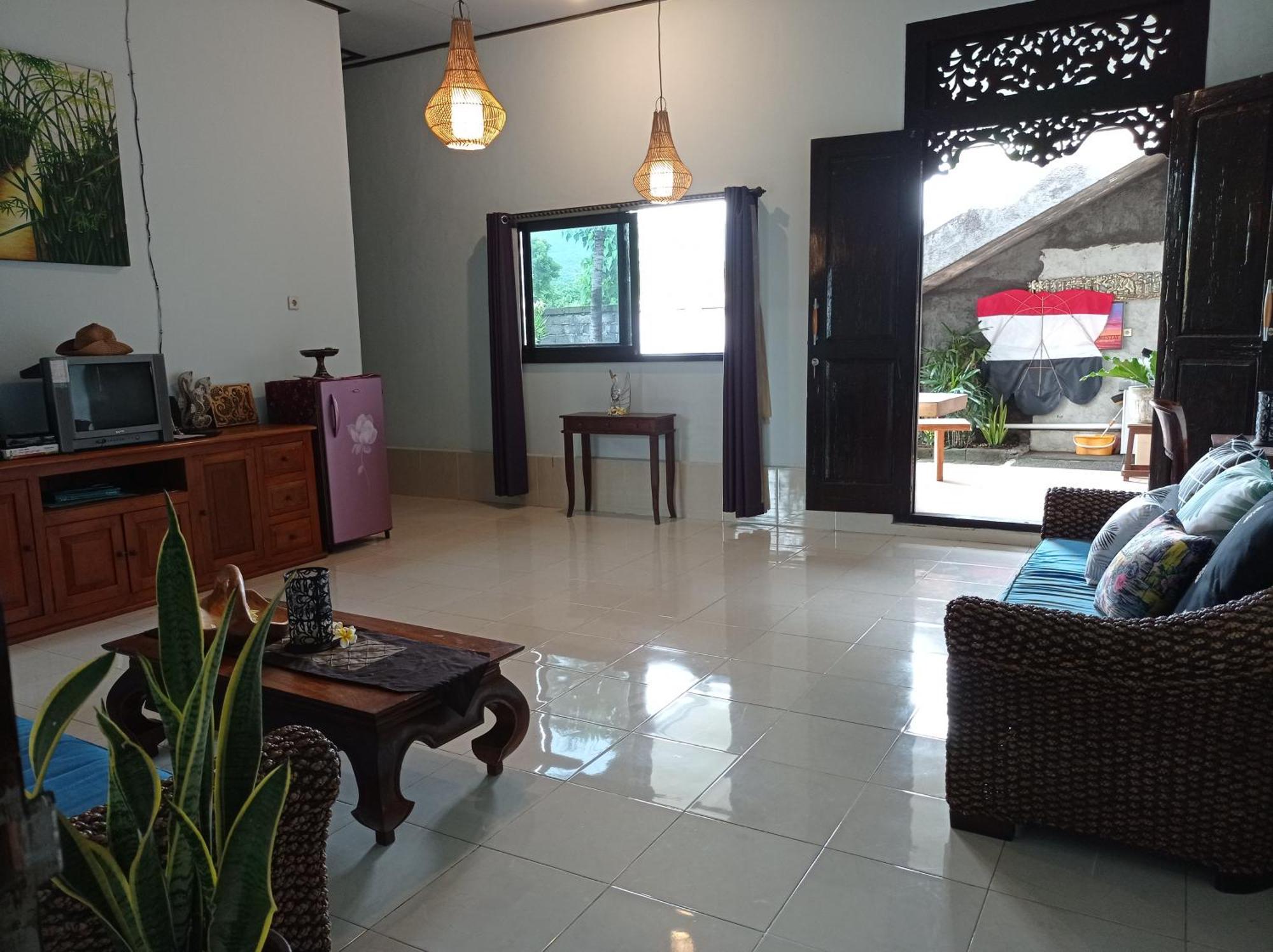 Khrisna Sunrise Homestay Tulamben Ruang foto