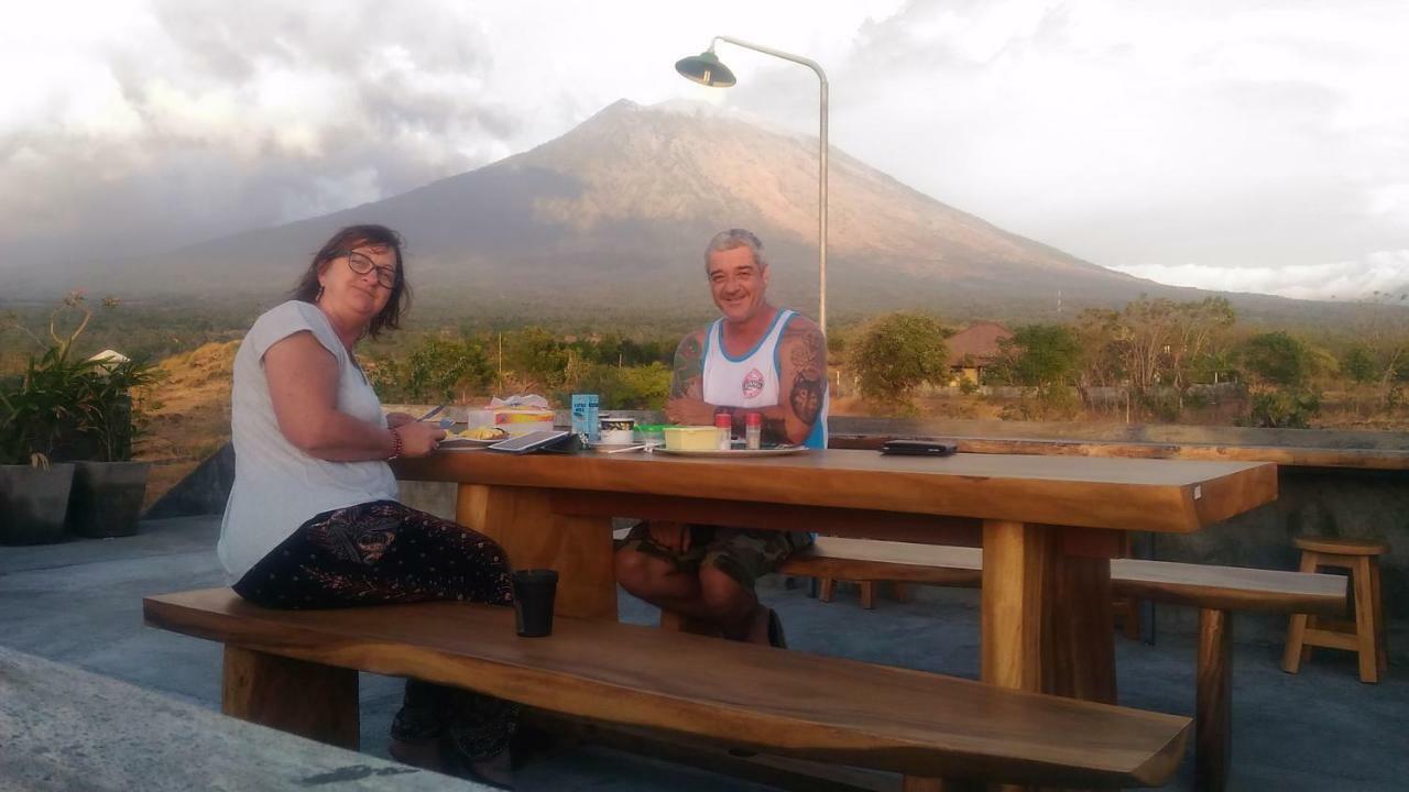 Khrisna Sunrise Homestay Tulamben Bagian luar foto
