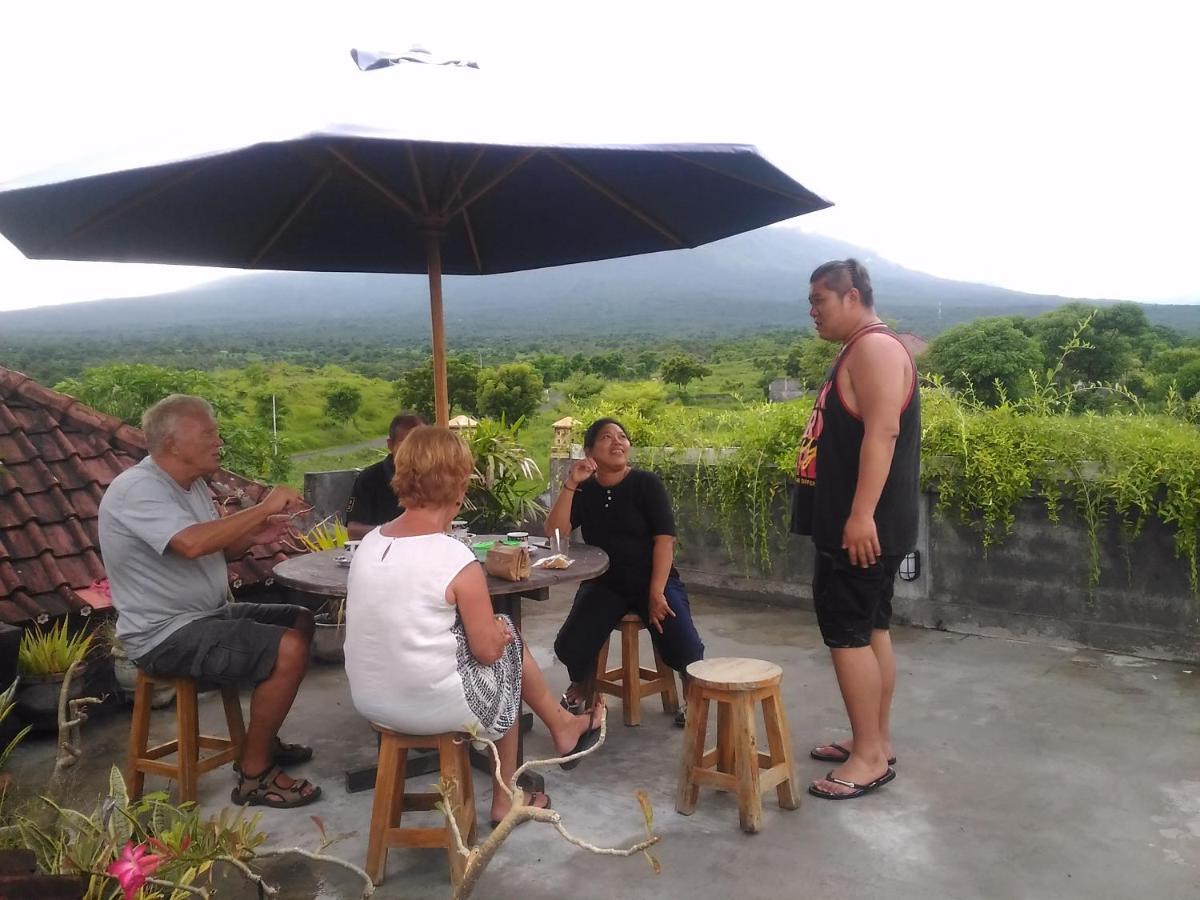 Khrisna Sunrise Homestay Tulamben Bagian luar foto